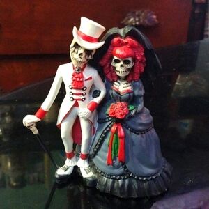 Sumit Collection Katrina Husband &Wife Figurine 5.25" x 4.75" in Ex Cond